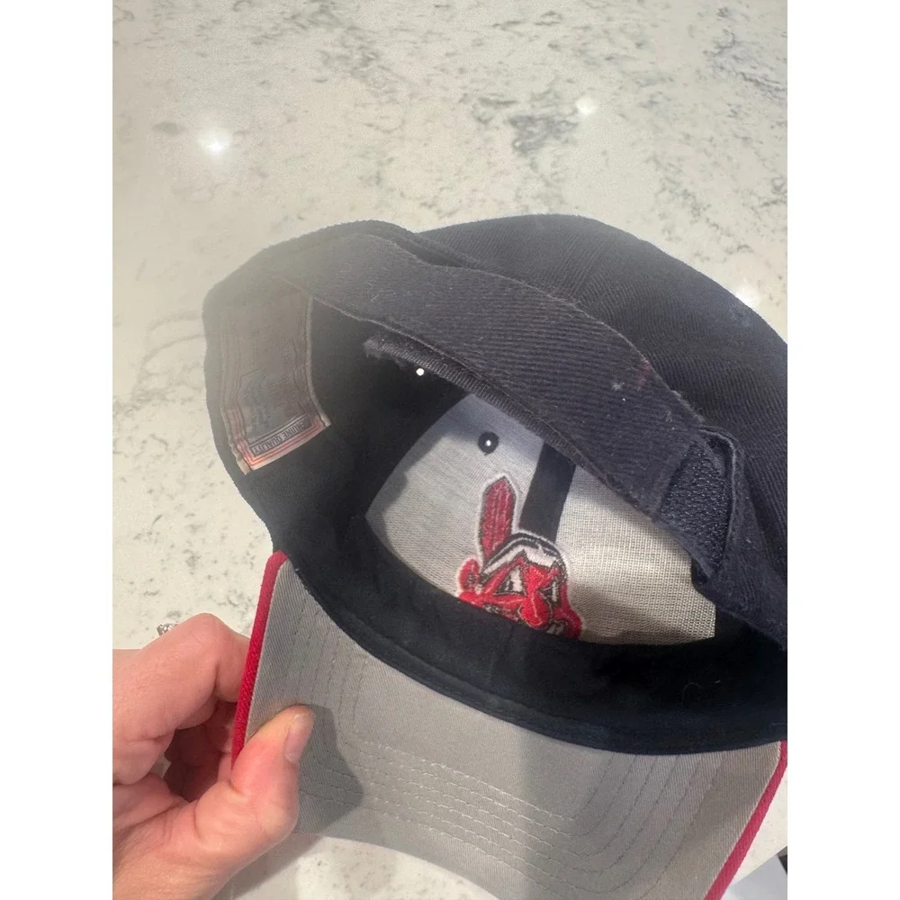 Vintage Cleveland Indians Hat Twins Enterprise Chief Wahoo MLB Navy Red Cap OSFA